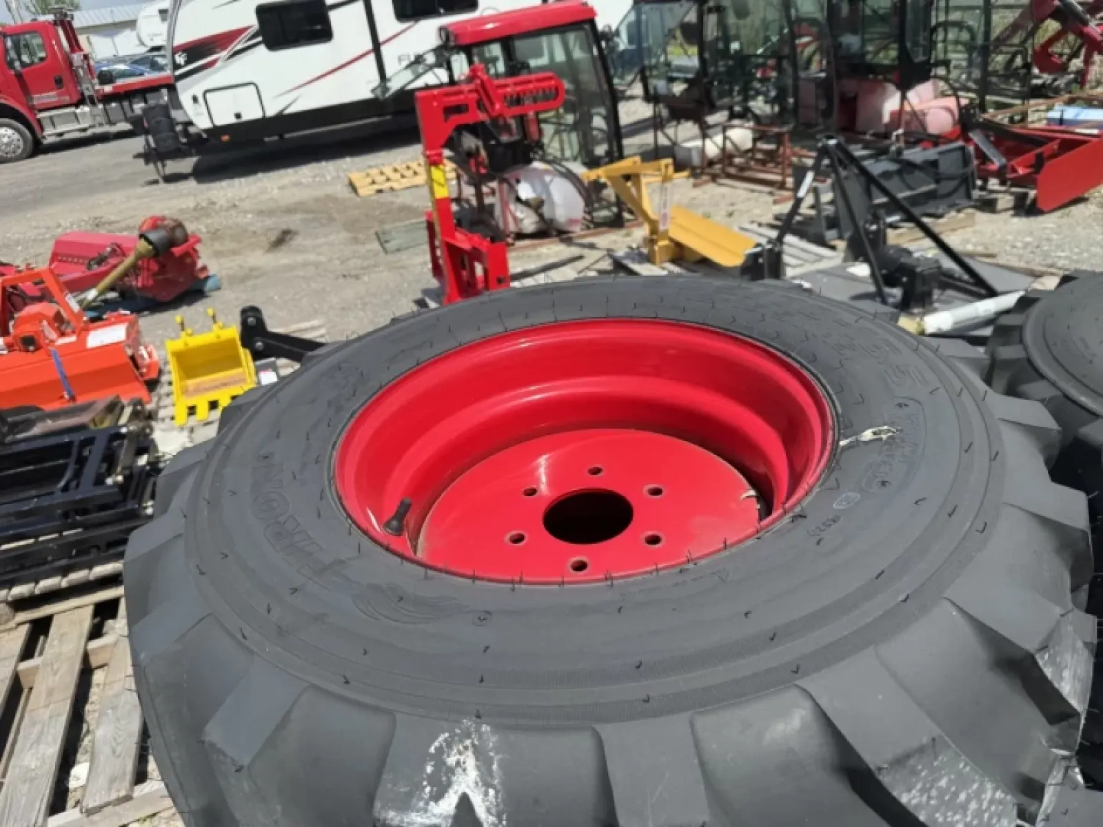 Tiron Industriel Tire 2024 — vue 2