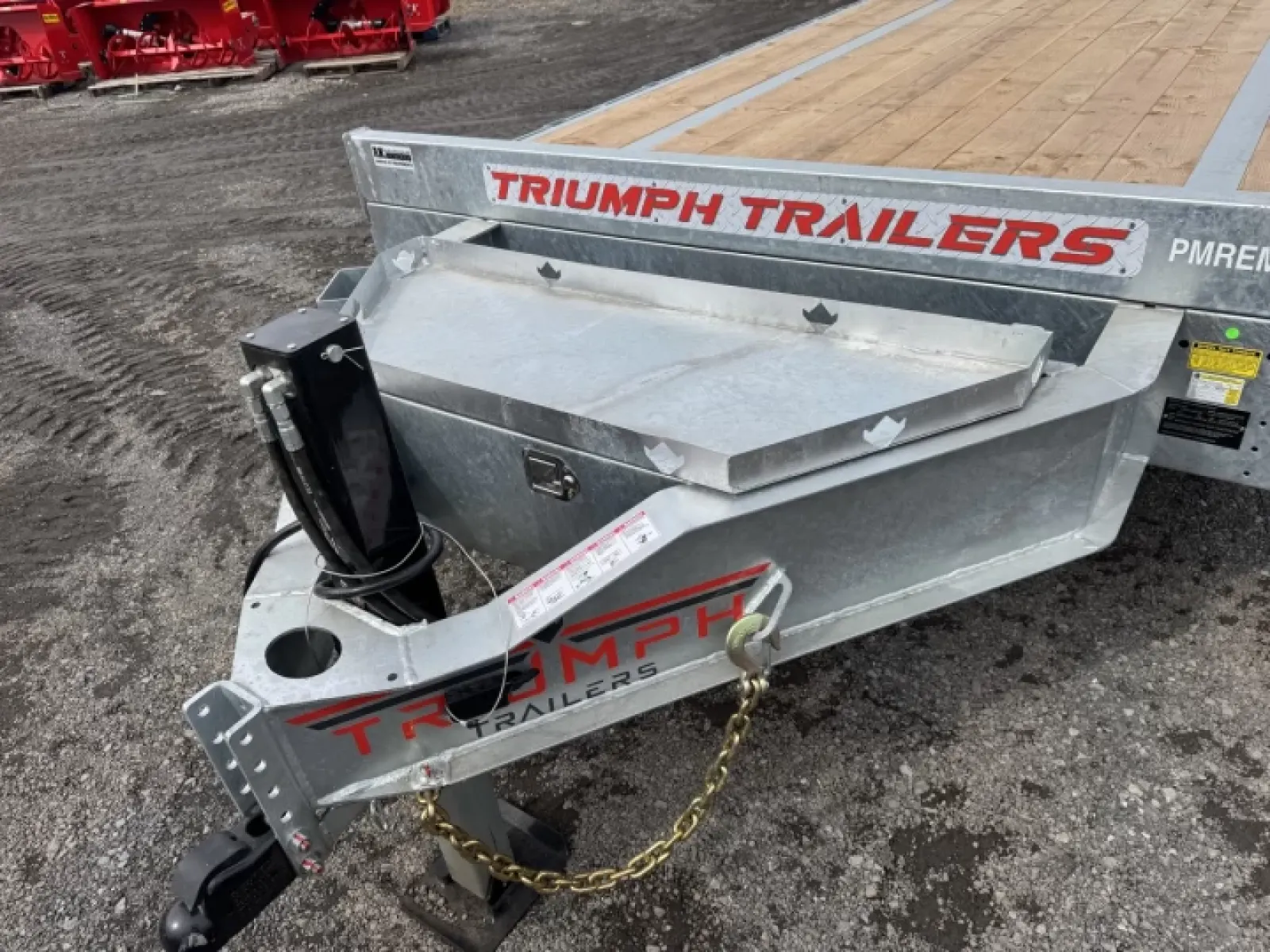 Triumph 102x20+5 Deckover | Essieux double 8 000lb | 2025 — vue 3