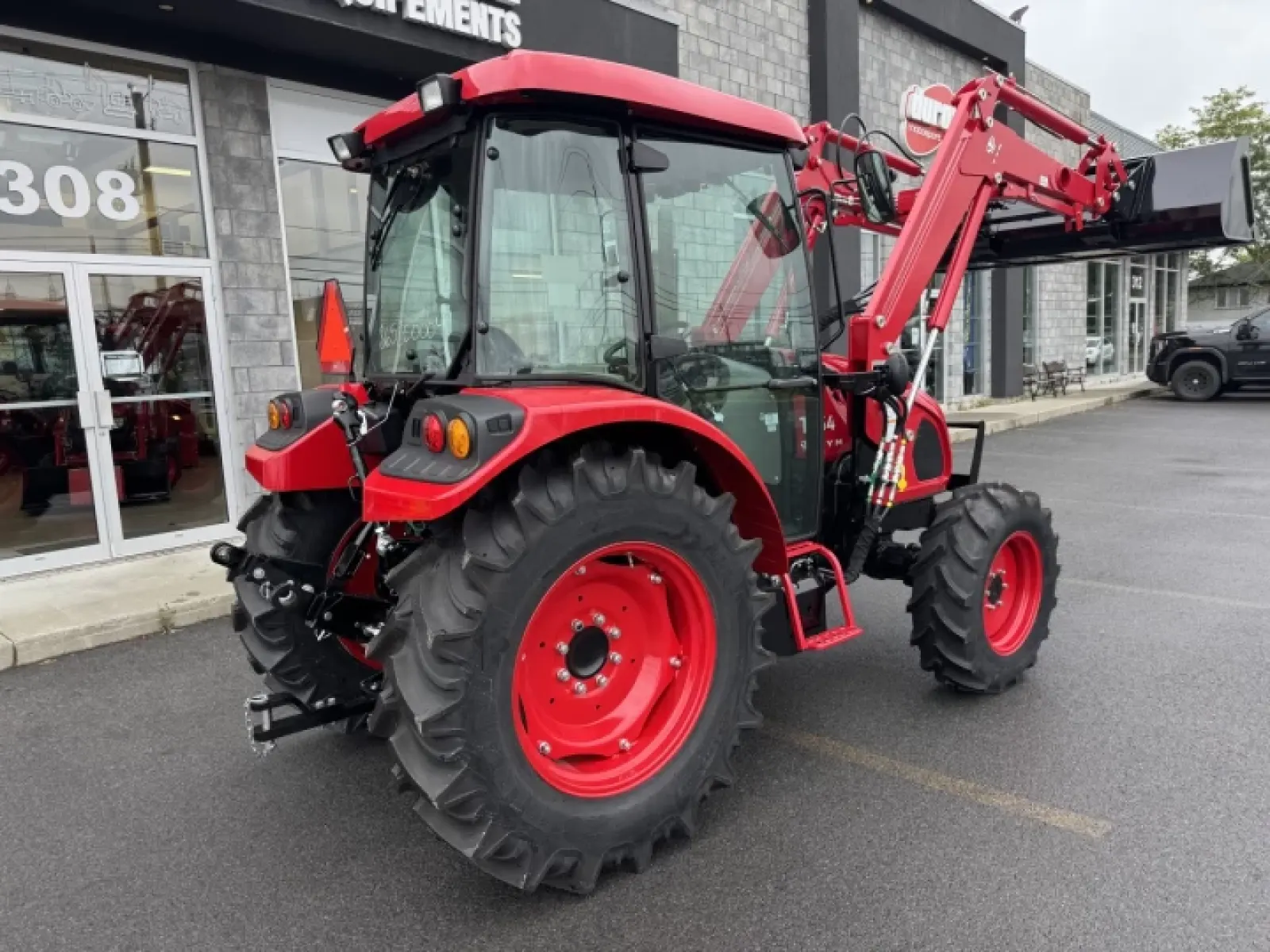 TYM T654PSC Chargeur Frontal 2026 — vue 6