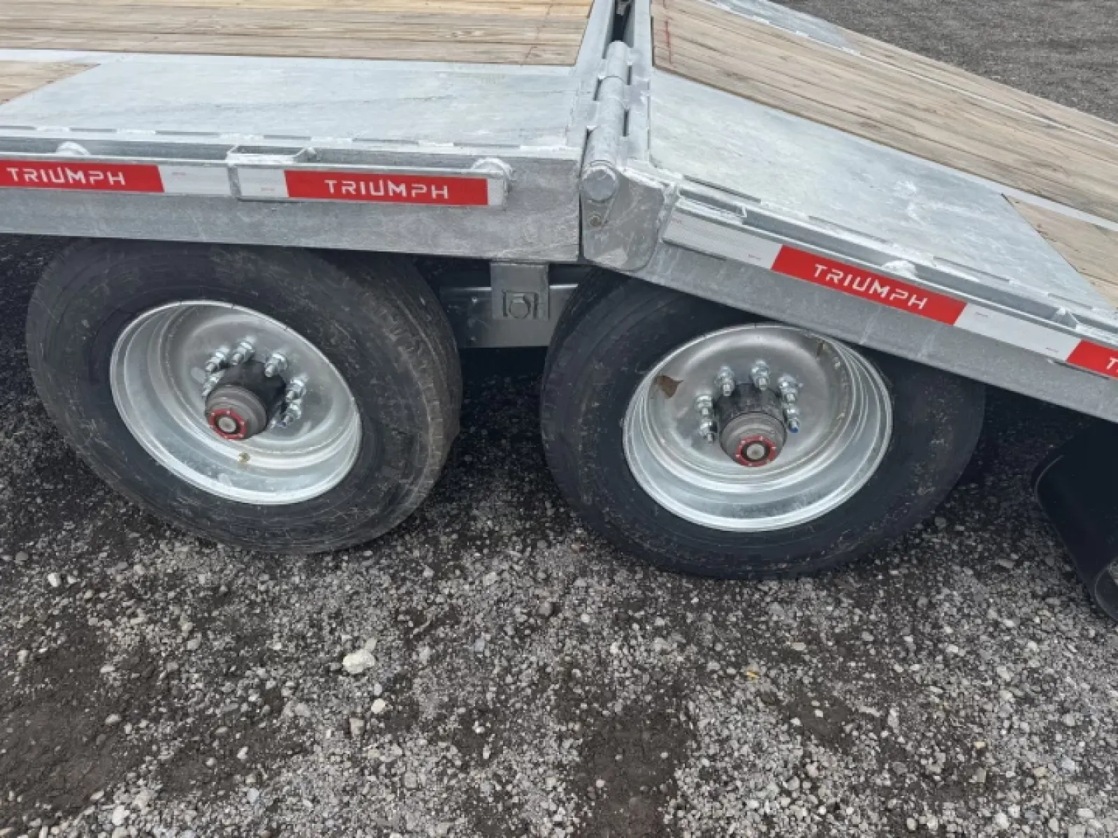 Triumph GO102X22+10 12K Dove-Taile 10' Hydrolique 2026 — vue 6