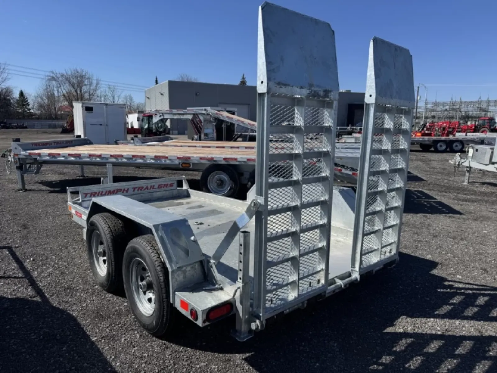 Triumph 6x12 Plate-forme Scissor Lift | Low Profile | Essieu double 5200lb | 2025 — vue 2