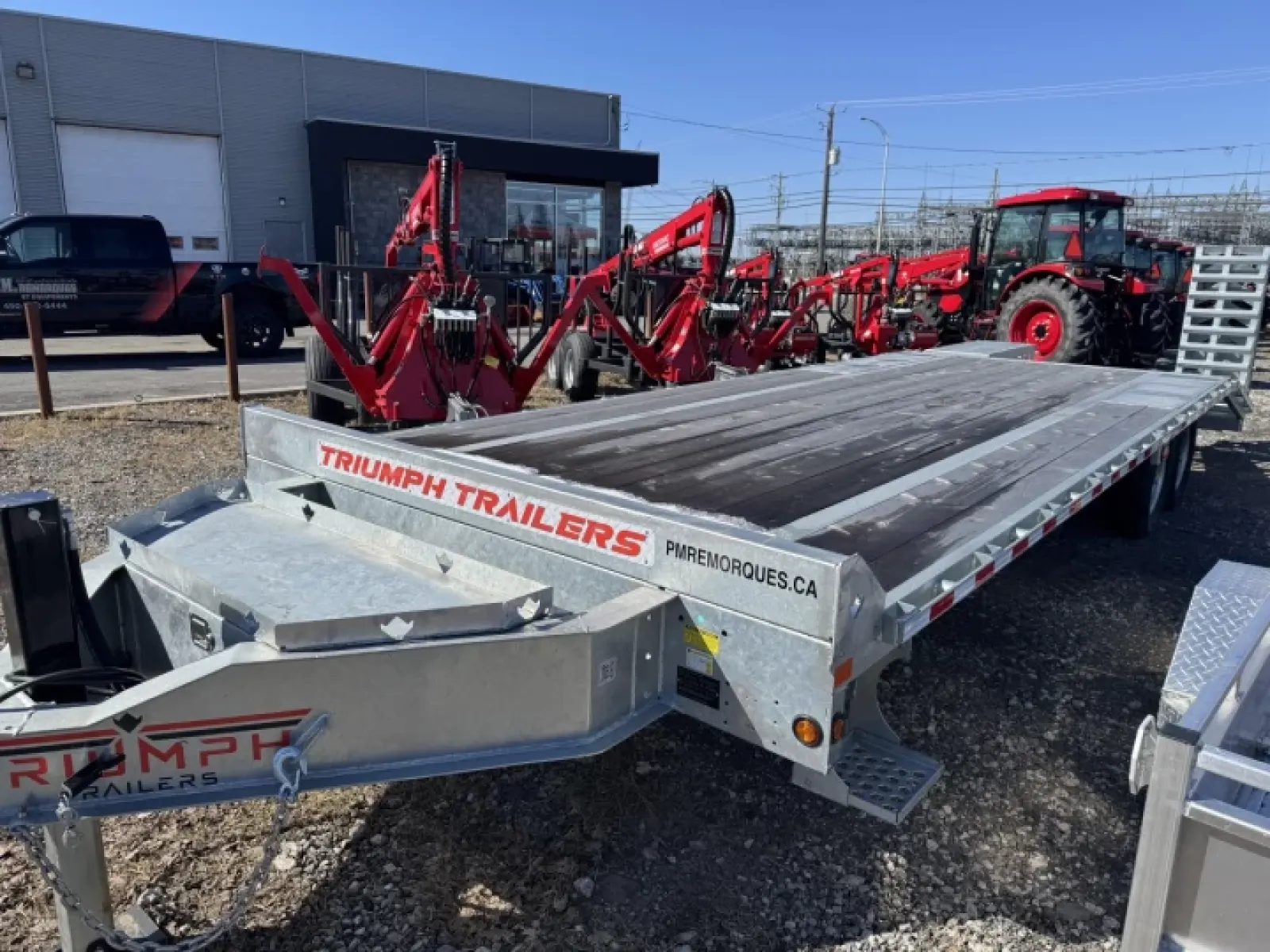Triumph 102x20+5 Deckover | Essieux double 7000lb | 2025 — vue 2