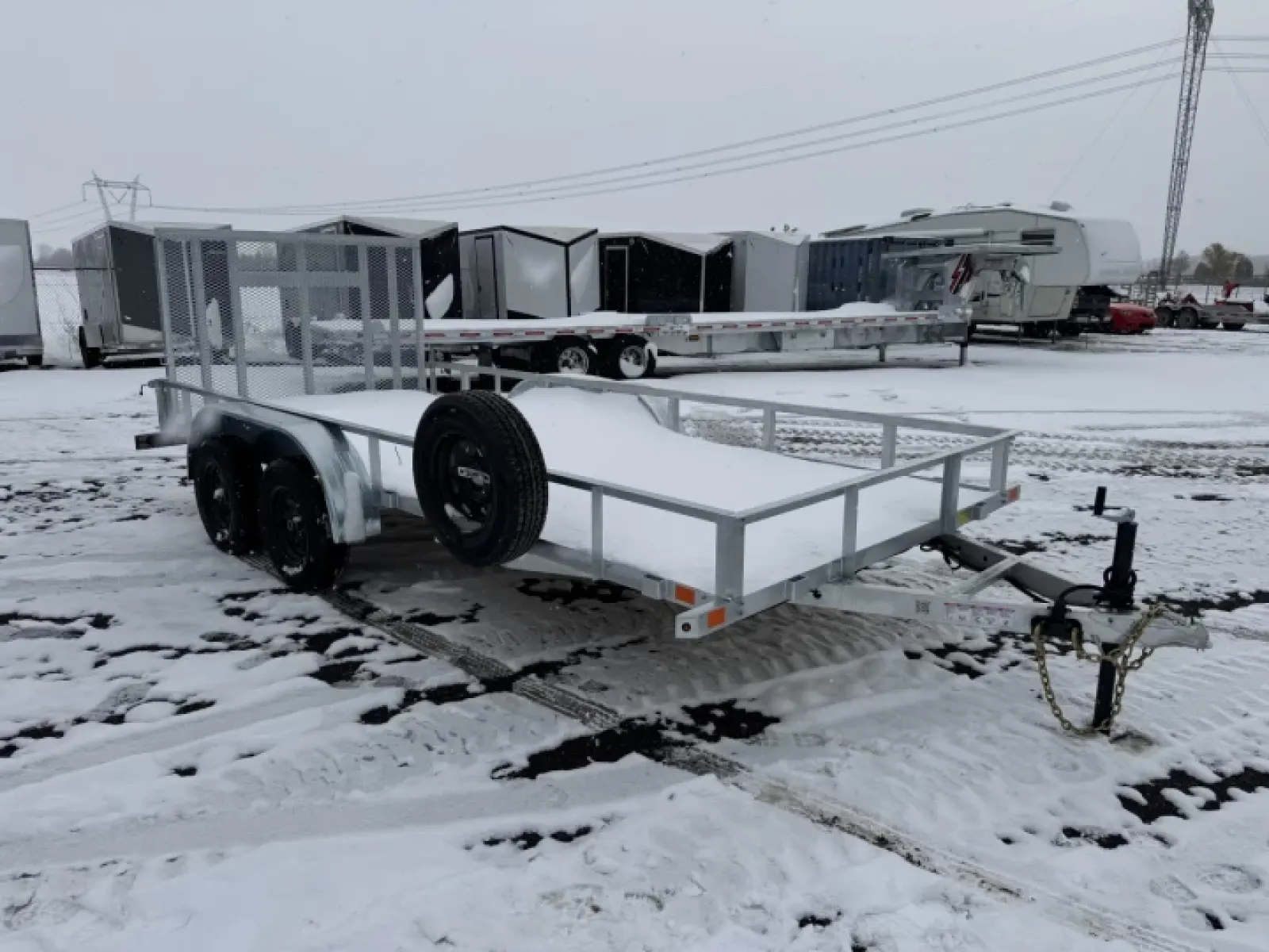 Triumph 80X16' 2026 — vue 1