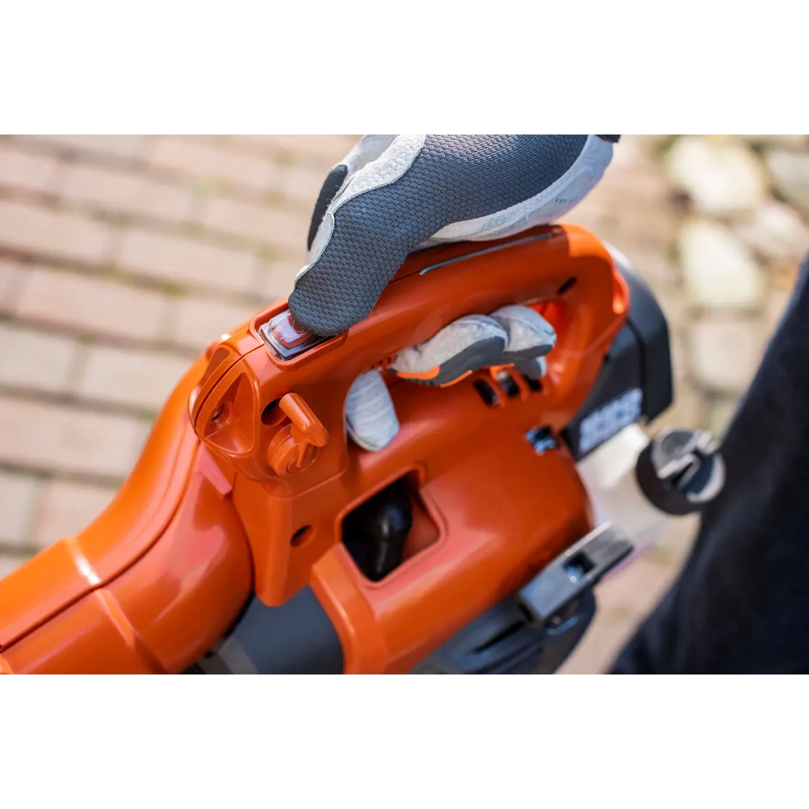 Husqvarna 125B — vue 5