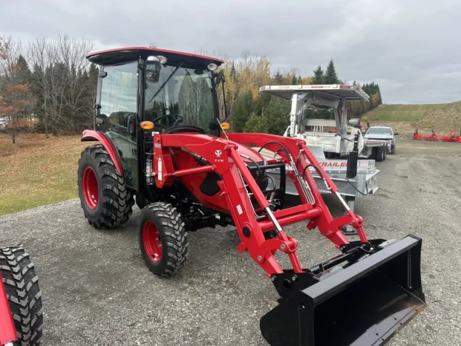 TYM 3035HC Cabine Chargeur 2026 — vue 2