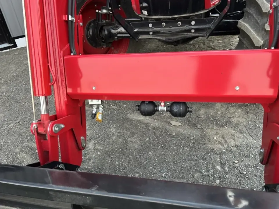 TYM T130 Chargeur Frontal 2025 — vue 7