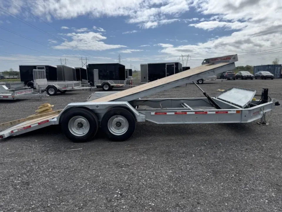 Triumph 82x20 Plate-forme TILT | Double essieux 8 000lb | 2025 — vue 5