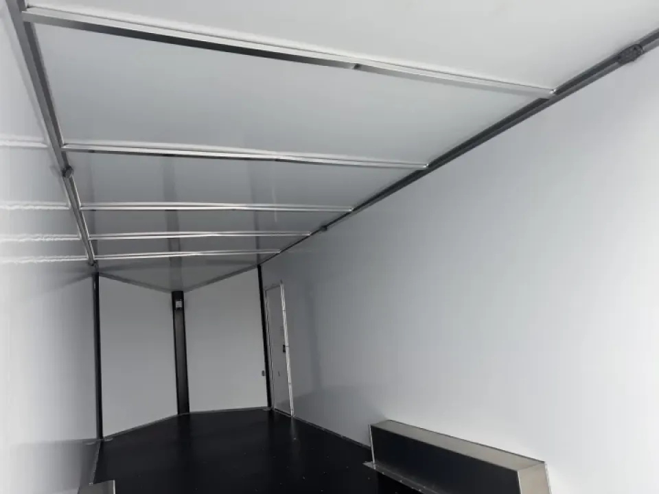 Ideal Cargo IDEV8.5x24TA3 12 extra 7' 6'' hauteur interieur 2026 — vue 9