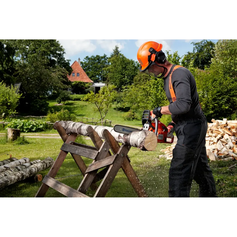Husqvarna 135 Mark II — vue 3