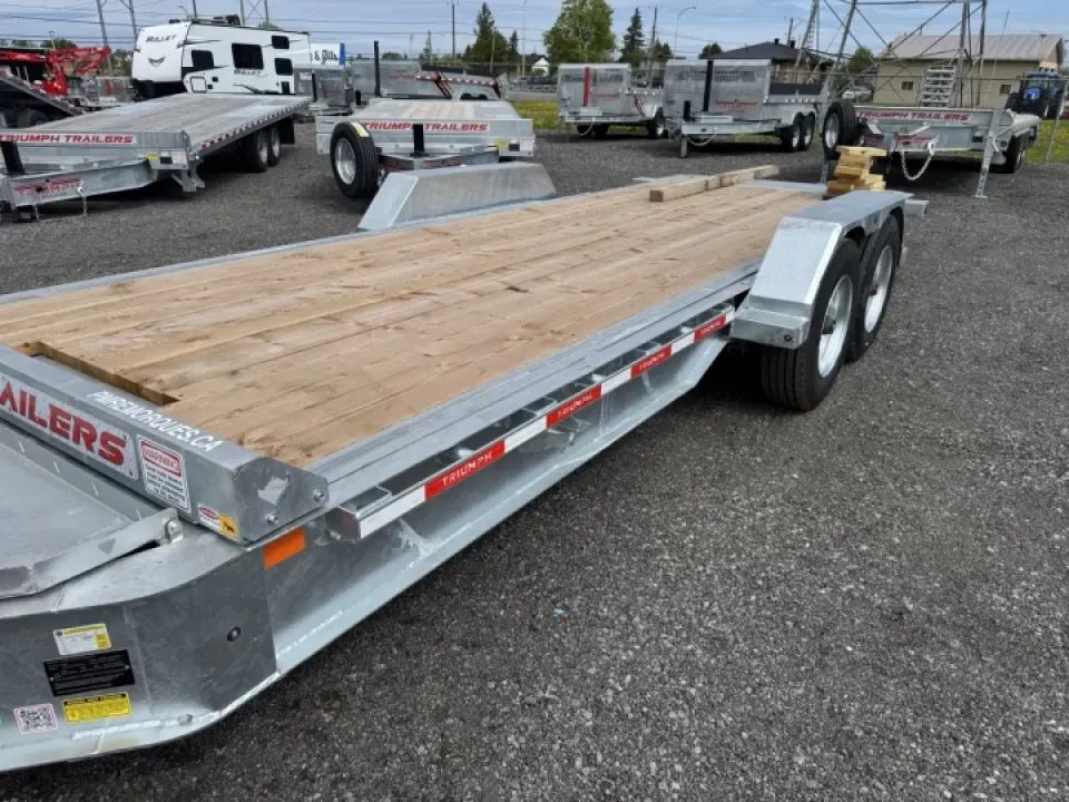 Triumph 82x20 Plate-forme TILT | Double essieux 8 000lb | 2025 — vue 9