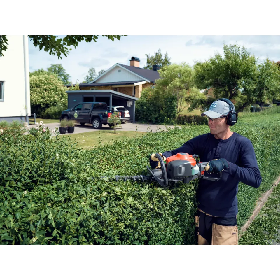 Husqvarna 322HD60 — vue 2