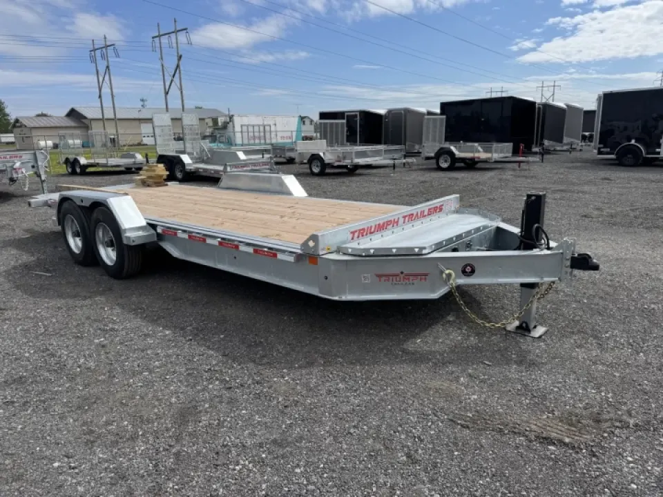 Triumph 82x20 Plate-forme TILT | Double essieux 8 000lb | 2025 — vue 3
