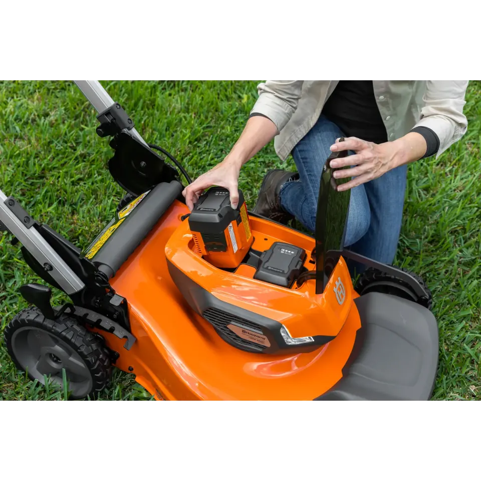 Husqvarna LE322R Lawn Xpert™ — view 5