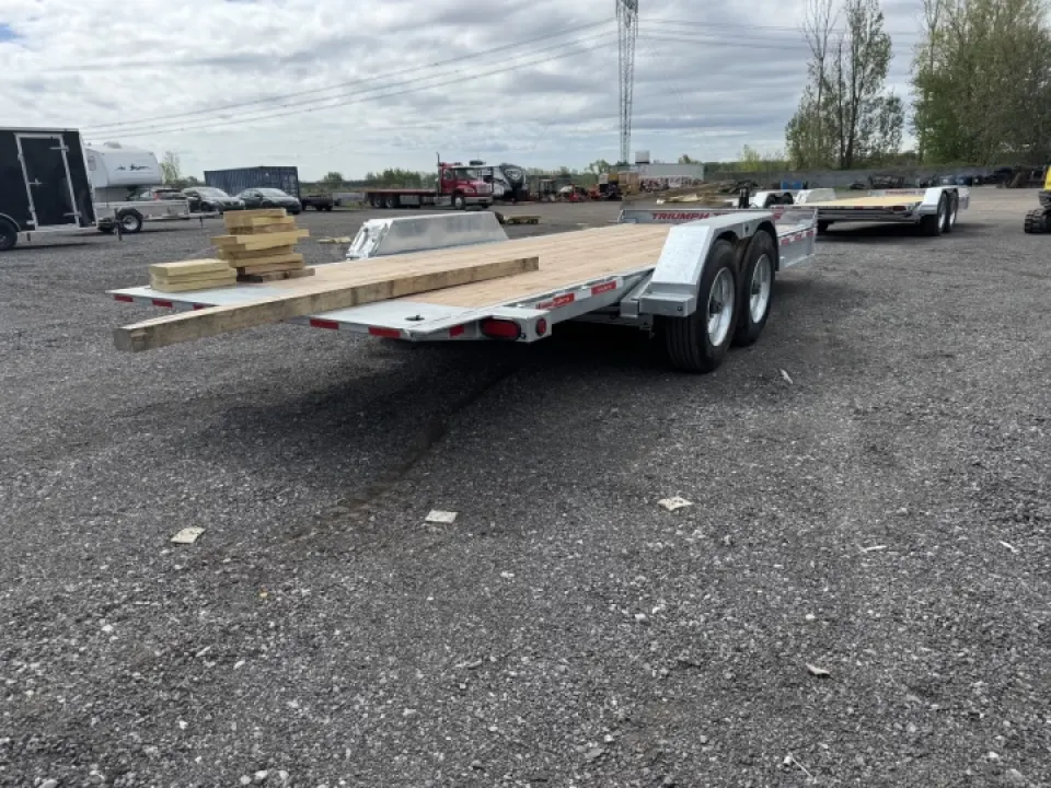 Triumph 82x20 Plate-forme TILT | Double essieux 8 000lb | 2025 — vue 7