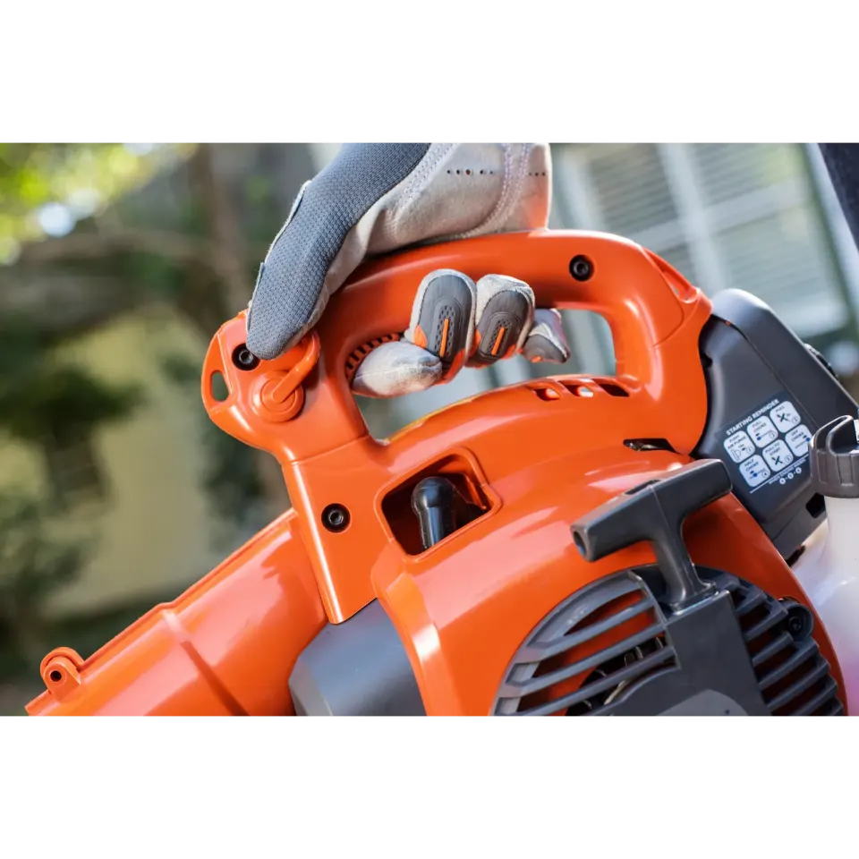 Husqvarna 125B — vue 4