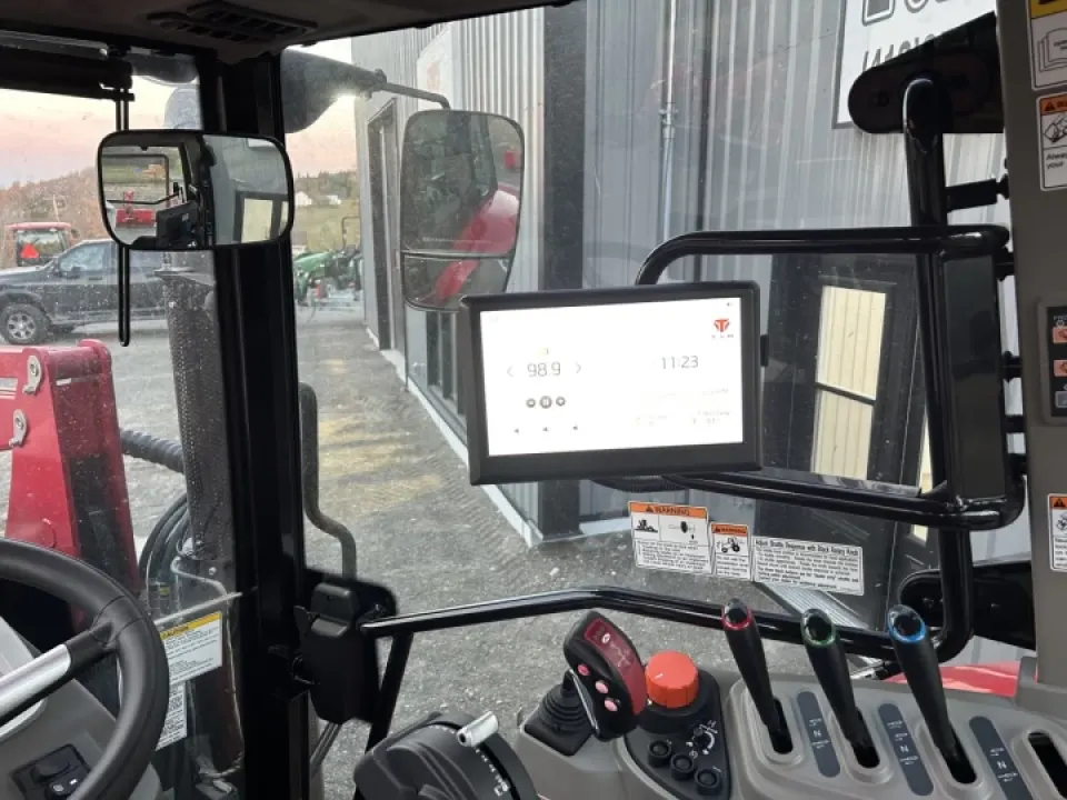 TYM T130 Chargeur Frontal 2025 — vue 9